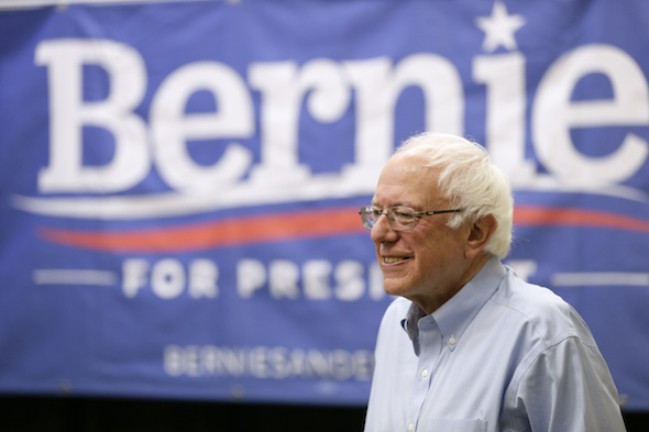Amid the Crowing of the GOP and Clinton, Sanders Is on the Rise