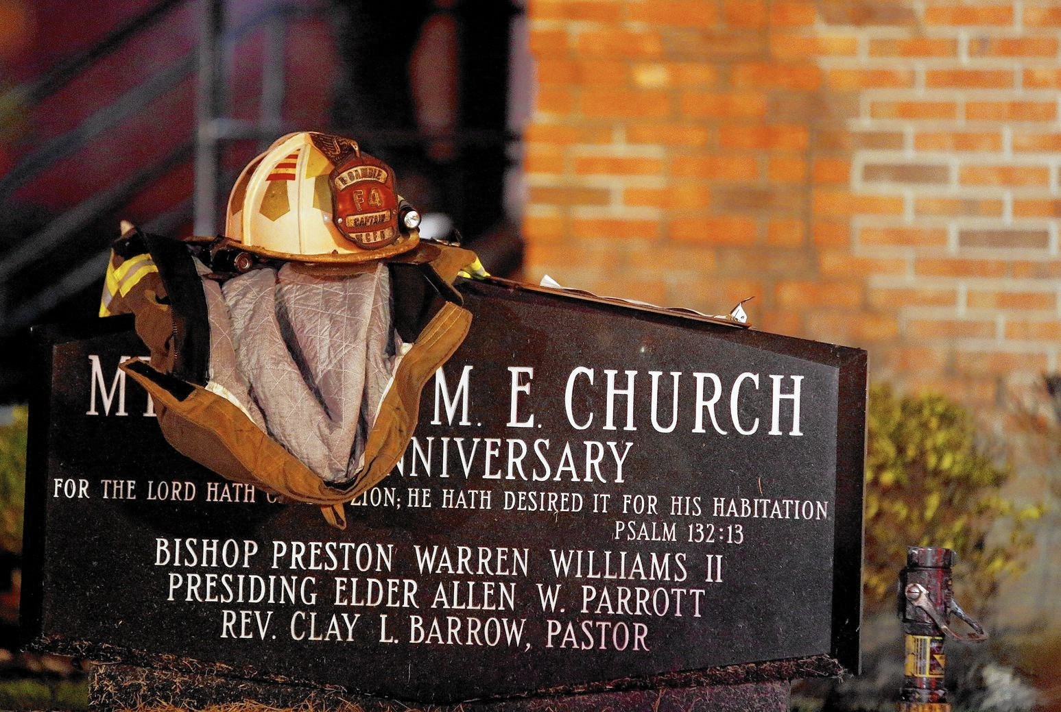 «Domestic Terrorism»: Spate of Black Church Burnings Near Ferguson Raise New Hate Crime Fears