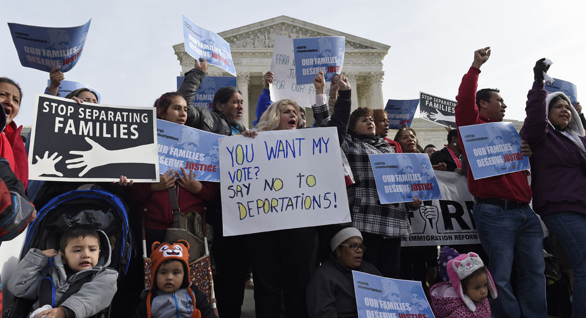 Obama’s immigration plan appears to be in trouble after Supreme Court hearing