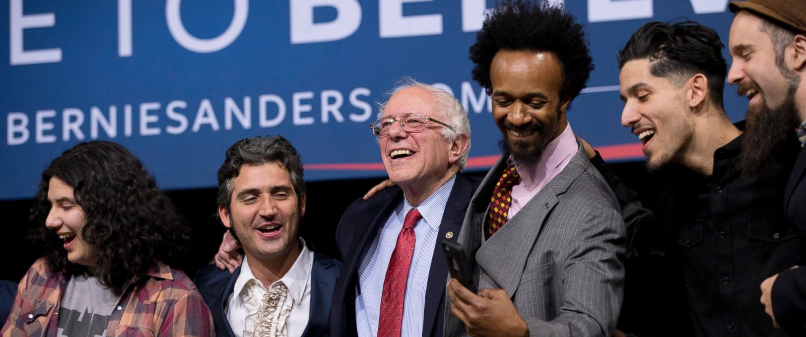 How Bernie Sanders Exposed the Democrats’ Racial Rift