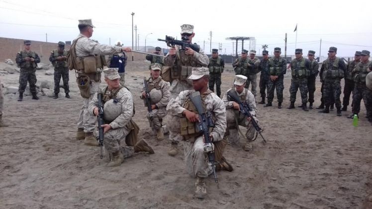 Infanterías de Marina de Perú y los EE. UU. preparados para UNITAS 2017